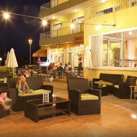 Panorama Hotel 2*